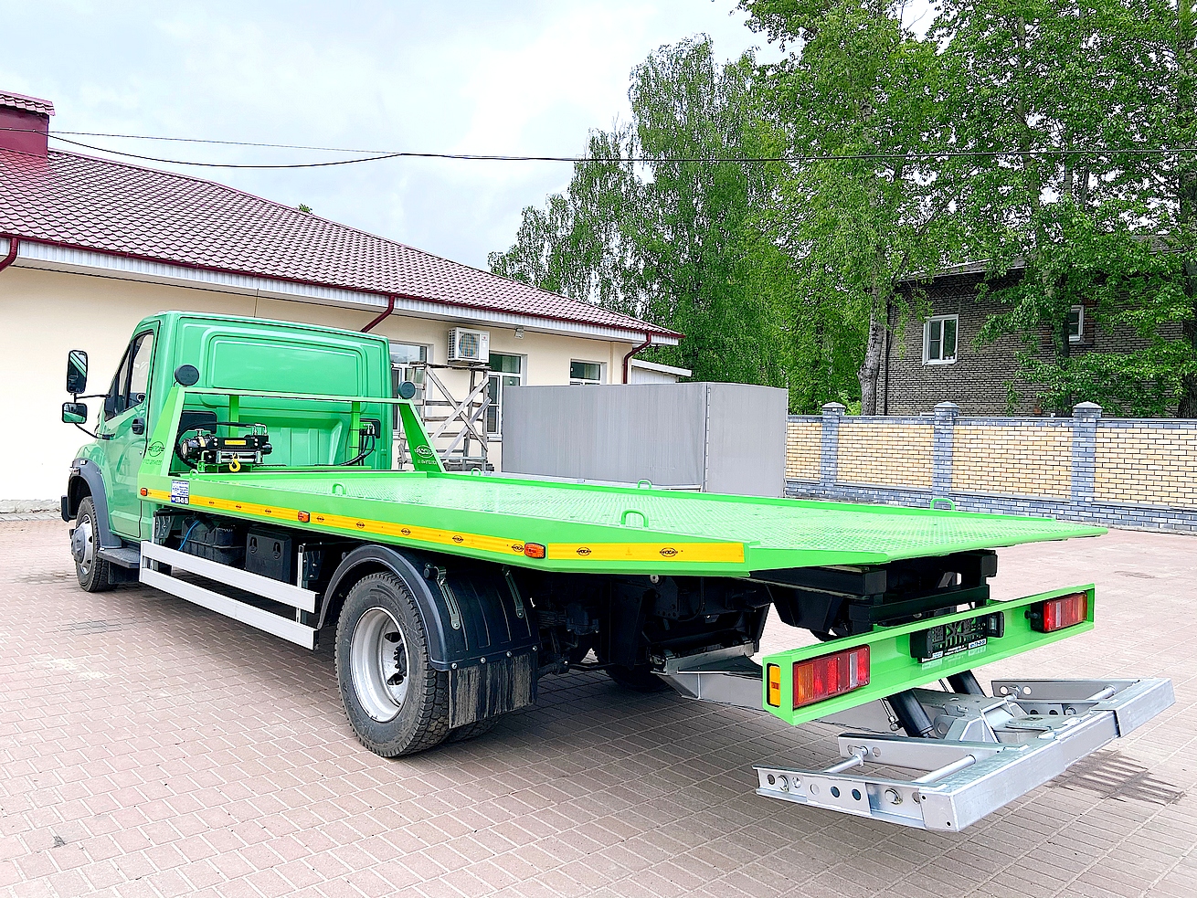 ЭВАКУАТОР 53 ВЕЛИКИЙ НОВГОРОД